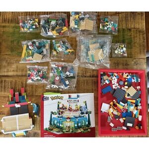 Pokemon Mega Bloks set Training Stadium 1107 building blocks set incomplete set